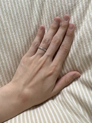 【PILOT BRIDAL(パイロットブライダル)の口コミ】 キラキラ光る鏡面仕上げとミルグレインのデザインに、一目見てこれだ！と…