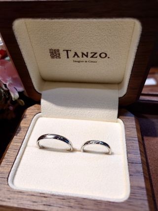 【TANZO.(鍛造指輪)の口コミ】 指輪の幅を細かく選ぶことができます。2.0mm幅だと細すぎる、2.5㎜幅だと…
