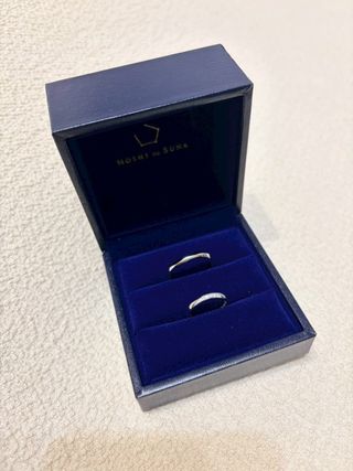 【HOSHI no SUNA 星の砂(ほしのすな)の口コミ】 デザインがねじれてる。ダイヤも入っていて輝きが綺麗である。360°ど…