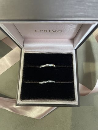 【アイプリモ(I-PRIMO)の口コミ】 男性はマット加工オーダーにし、女性はダイヤモンドが多めに付いたものを…
