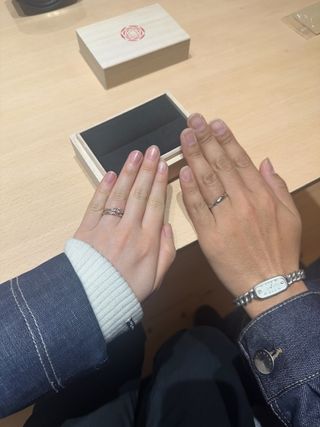 【出雲結(いずもゆい)の口コミ】 今回購入させて頂いた指輪、祈結は、手を合わせ、祈るこころを、結び合う…