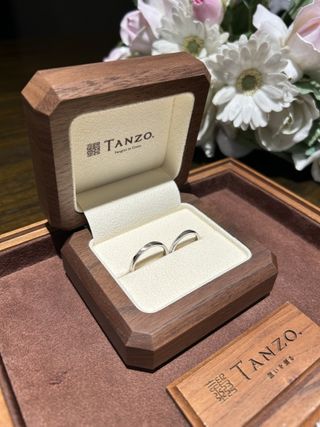【TANZO.(鍛造指輪)の口コミ】 とても頑丈な作りになっているため、日常生活の中でぶつけたり水に触れた…
