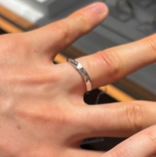 【銀座ダイヤモンドシライシの口コミ】 結婚指輪で購入いたしました。
接客も素晴らしく、安心して購入できました…
