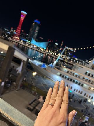 【ラザール ダイヤモンド(LAZARE DIAMOND)の口コミ】 シンプルで内側が少し細くなってるので手が綺麗に見えます。普段使いが出…