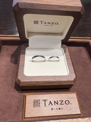 【TANZO.(鍛造指輪)の口コミ】 丈夫で永く着けられる素敵な指輪を探していて辿り着きました。
オーダーし…