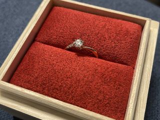 【出雲結(いずもゆい)の口コミ】 デザイン・素材にいたるまで納得がいくものを選べます。
デザインとダイヤ…