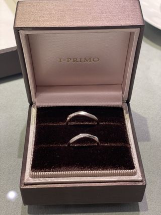 【アイプリモ(I-PRIMO)の口コミ】 デザインが男性用と女性用とで対になるデザインです。男性用は女性のダイ…