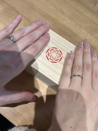 【出雲結(いずもゆい)の口コミ】 表のS字になっているデザインが可愛くて指にも馴染んでいる感じがしてお気…