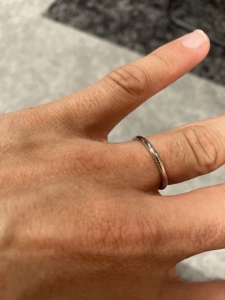 【銀座ダイヤモンドシライシの口コミ】 シンプルだけど高級感もあり、The結婚指輪という感じです。
思っていたよ…