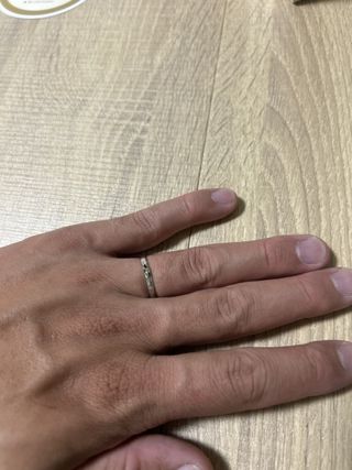 【BAUM(バーム)の口コミ】 プラチナの上質な輝きに、太めのひねりデザインがとても映えていて、手元…