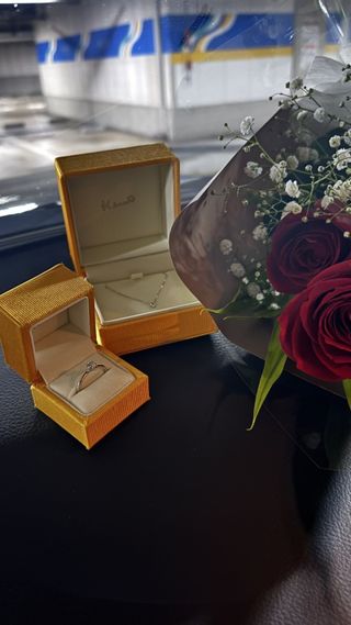 【ケイウノ ブライダル(K.UNO BRIDAL)の口コミ】 デザインがシンプルで値段も他のブランドと比べて比較的にサイズが同じで…