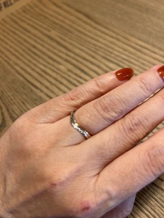 【LOVE NOTESの口コミ】 ピンクゴールドが入っているので、他のアクセサリーがシルバーでもゴール…