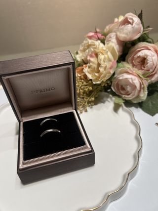 【アイプリモ(I-PRIMO)の口コミ】 ダイヤが広めについているので、どの角度からみてもキラキラしています！…