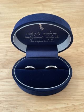 【Something Blue(サムシングブルー)の口コミ】 シンプルな指輪を探していたところ、シンプルかつキレイめで丸みがあって…