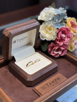 【TANZO.(鍛造指輪)の口コミ】 いくつもお店を回りましたが、自分たちだけの特別なデザインをフルオーダ…