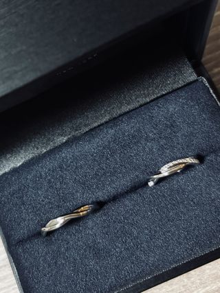 【ラザール ダイヤモンド(LAZARE DIAMOND)の口コミ】 こちらの指輪を選んだ決め手は、他にはないデザイン性に惹かれたからです…