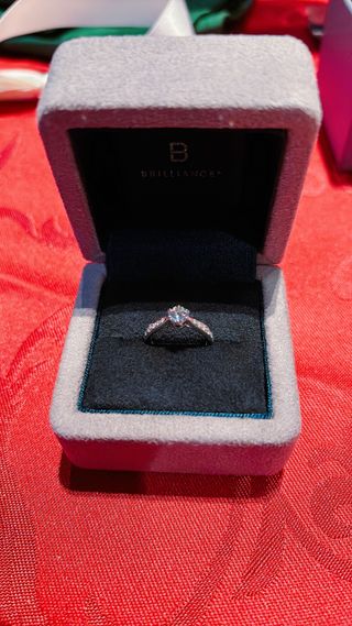 【BRILLIANCE+(ブリリアンスプラス)の口コミ】 王道デザインで素敵なものが多いのはもちろん、ダイヤモンドの品質も非常…