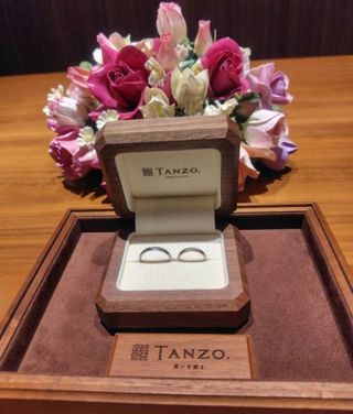 【TANZO.(鍛造指輪)の口コミ】 デザインやおみせ選びは
プレゼンするかたちにして
納得したうえで決めま…