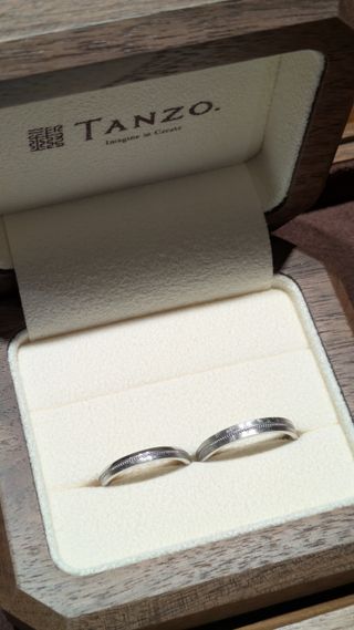 【TANZO.(鍛造指輪)の口コミ】 自分たちでカスタマイズしながら、オリジナルデザインとすることができま…