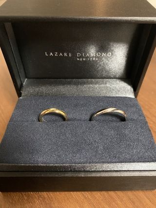 【ラザール ダイヤモンド(LAZARE DIAMOND)の口コミ】 男性です。
人生で初めての指輪になります。
着け心地が滑らかで、違和感…