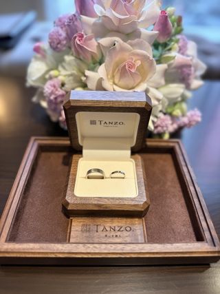 【TANZO.(鍛造指輪)の口コミ】 シンプルなのにしっかり高級感があって、普段使いもしやすい指輪でした。…