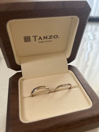 【TANZO.(鍛造指輪)の口コミ】 コーラルゴールドという肌馴染みが良く個性的な色に惹かれました。また、…