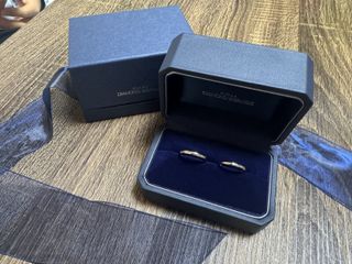 【銀座ダイヤモンドシライシの口コミ】 シンプルなデザインで飽きのこない指輪を選びました。今後周年の際に少し…