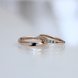 【HOSHI no SUNA 星の砂(ほしのすな)の口コミ】 このデザインでこの価格はお得すぎる。小さなダイヤモンドがしっかり存在…