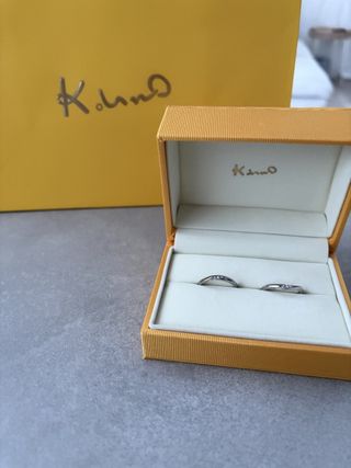 【ケイウノ ブライダル(K.UNO BRIDAL)の口コミ】 シンプルなのに上品さがあって本当に可愛い。
華奢なデザインでも強度がし…