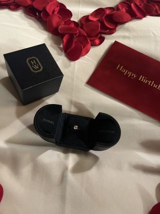 ハリー・ウィンストン(Harry Winston)