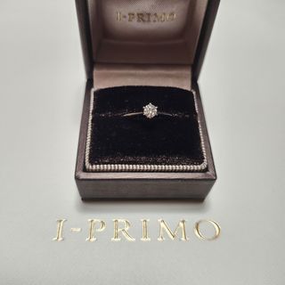 【アイプリモ(I-PRIMO)の口コミ】 シンプルなデザインで普段使いできます。とにかくデザインが気に入ってい…