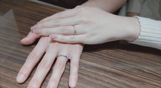 【AMATSU(アマツ)の口コミ】 いろんな指輪を試着してどれがいいか2人で悩みながら探してました。見れば…