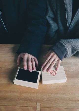 【出雲結(いずもゆい)の口コミ】 シンプルなデザインが好きで選びました。その中でも少し変わった物を選び…