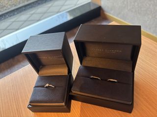 【ラザール ダイヤモンド(LAZARE DIAMOND)の口コミ】 ダイヤモンドが入っているものを希望していました。ダイヤモンドが綺麗に…