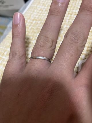 【アイプリモ(I-PRIMO)の口コミ】 デザインが、川が流れるようなゆるやかなウェーブラインがとても素敵です…