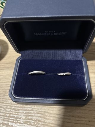 【銀座ダイヤモンドシライシの口コミ】 派手すぎずペアで同じようなデザインになるようにしました。ダイヤモンド…