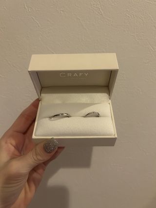 【CRAFY(クラフィ)の口コミ】 デザインや形を1から選べるのでより特別感のある指輪を作ることができまし…