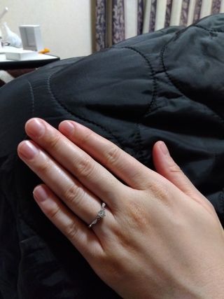 【LEGAN(レガン)の口コミ】 名前に花の名前が用いられており、花言葉が指輪に詰められています。
また…