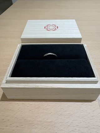 【出雲結(いずもゆい)の口コミ】 いろんなテーマに沿って、指輪を選ぶことができます。
価格も比較的リーズ…