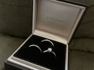 【アイプリモ(I-PRIMO)の口コミ】 結婚指輪、婚約指輪は重ね付けで似合うものを選びました。様々な組み合わ…
