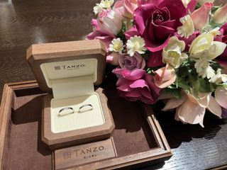 【TANZO.(鍛造指輪)の口コミ】 鍛造工法のため強度がある。よくあるデザインでも、位置を変えたいなどと…