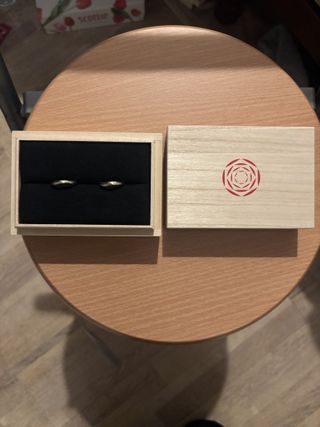 【出雲結(いずもゆい)の口コミ】 シンプルで着け心地がいいです。
年齢を重ねてもつけ続けられるデザインで…