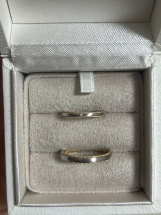 【ENUOVE(イノーヴェ)の口コミ】 シルバーとゴールドのよくばりセット！かつ、ミル打ちのデザインが希望だ…