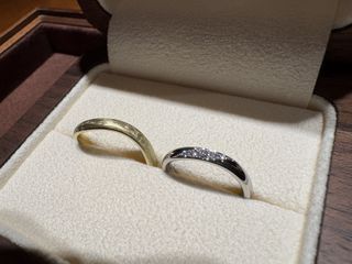 【TANZO.(鍛造指輪)の口コミ】 素材はグリーンゴールドでアイスマット加工をしてもらいましたが、想像以…