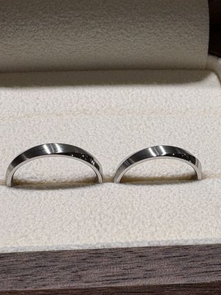 【TANZO.(鍛造指輪)の口コミ】 デザインはフルオーダーメイドで作ることができます。色々なデザインの正…