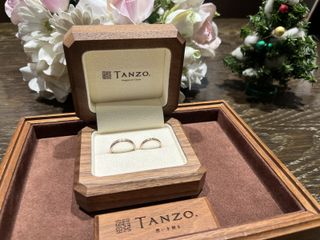 【TANZO.(鍛造指輪)の口コミ】 ひとつの地金から作る特別感。材質も複数から選べ、どれも上品なので、好…