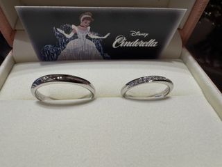 【ケイウノ ブライダル(K.UNO BRIDAL)の口コミ】 シンデレラデザイン
女性が11個、男性が1つのダイヤで12時（12個）になっ…