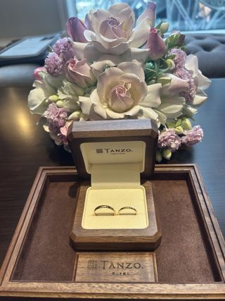 【TANZO.(鍛造指輪)の口コミ】 品質が良く丈夫でずっと長く使え、職人さんが一つ一つ丁寧にオーダーメイ…