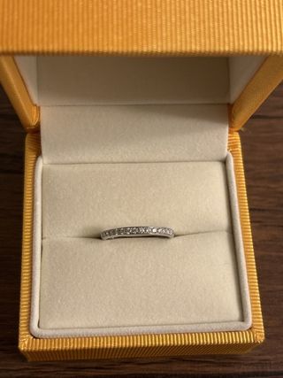 【ケイウノ ブライダル(K.UNO BRIDAL)の口コミ】 指輪を選ぶ際、普段使いしやすいシンプルなデザイン重視で探していました…