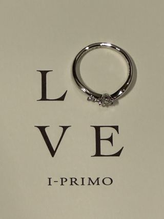 【アイプリモ(I-PRIMO)の口コミ】 付ける向きによって印象が変わるデザインだと説明していただきその日ごと…